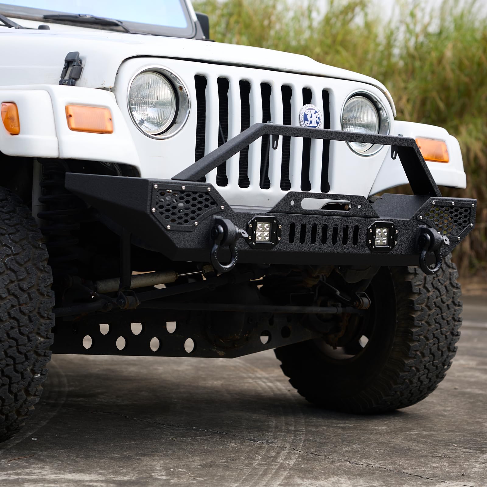 Garvee Front Bumper Compatible with Wrangler TJ 1997-2006, Full Width Off-Road Rock Crawler Bumper with 2 LED Lights, Heavy Duty Steel, Black