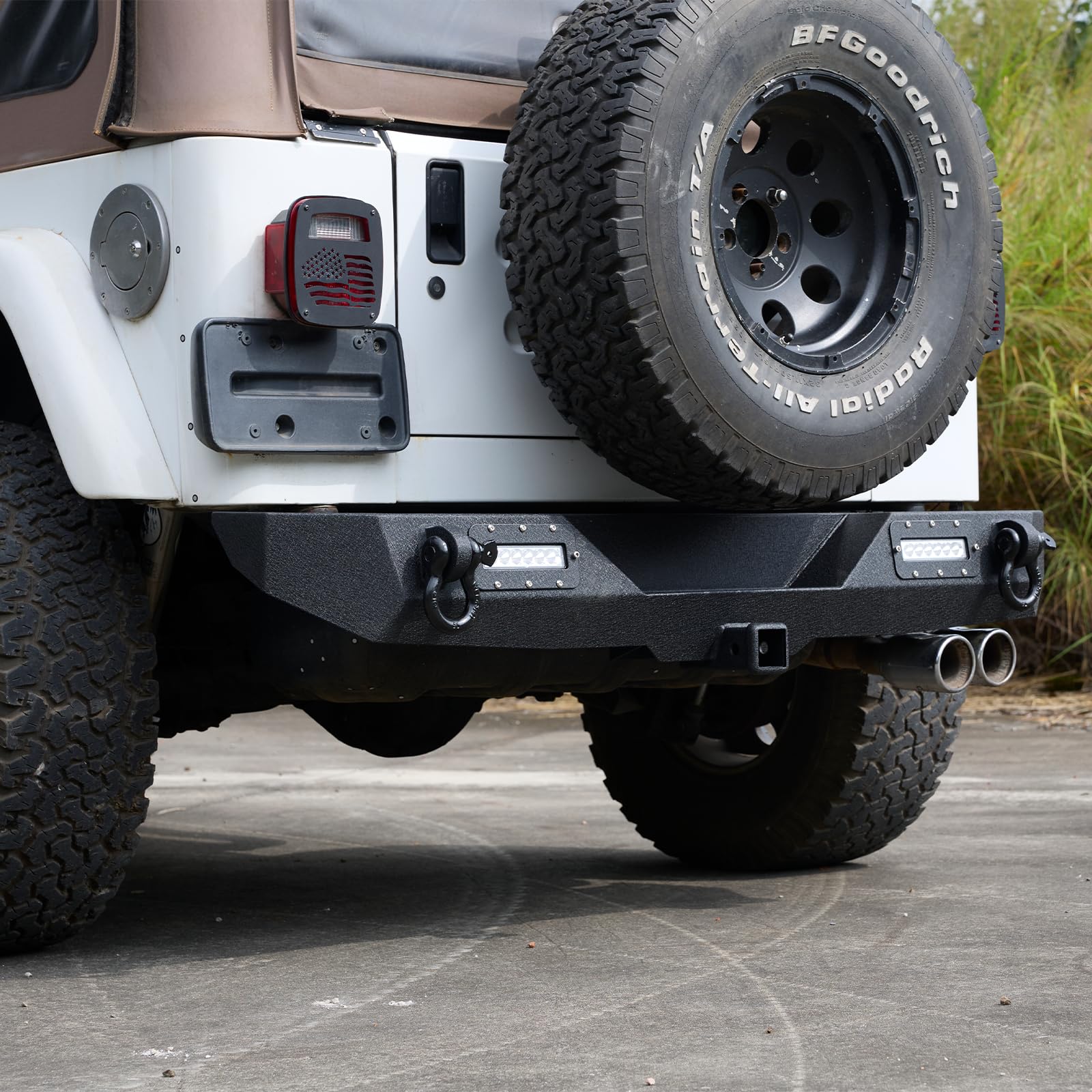 Garvee Rear Bumper Compatible with Wrangler TJ 1997-2006, Full Width Off-Road Rock Crawler Bumper, Heavy Duty Steel, Black, 2/4 Doors, LED Lights & D-Rings